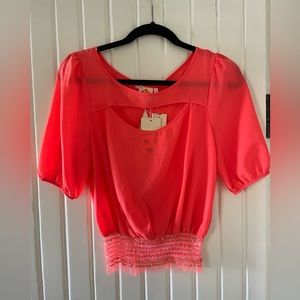 NWT Available Brand Top w/Sequins and Cut out back- Medium-pretty Coral color 🧡